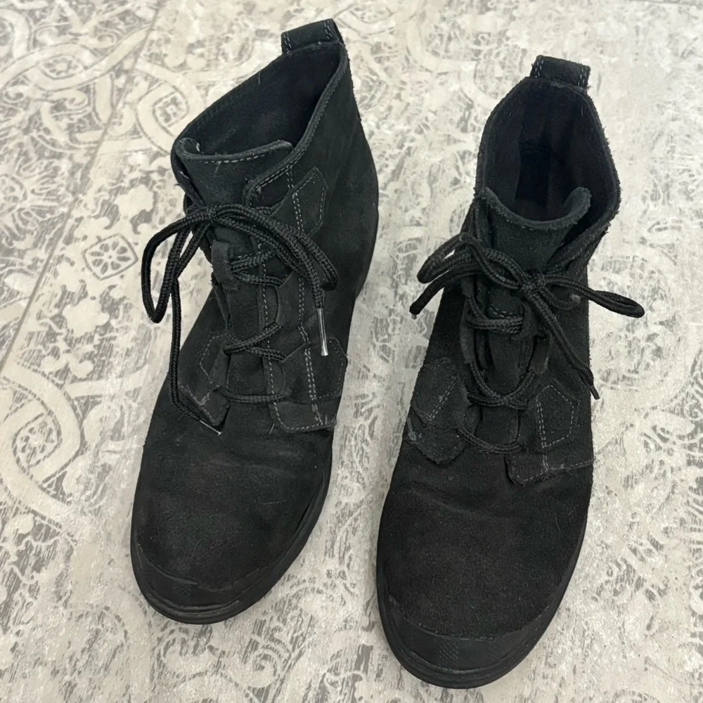 SOREL Toronto Women's Black Suede Leather Wedge Ankle Lace-up Boots | SZ 7.5